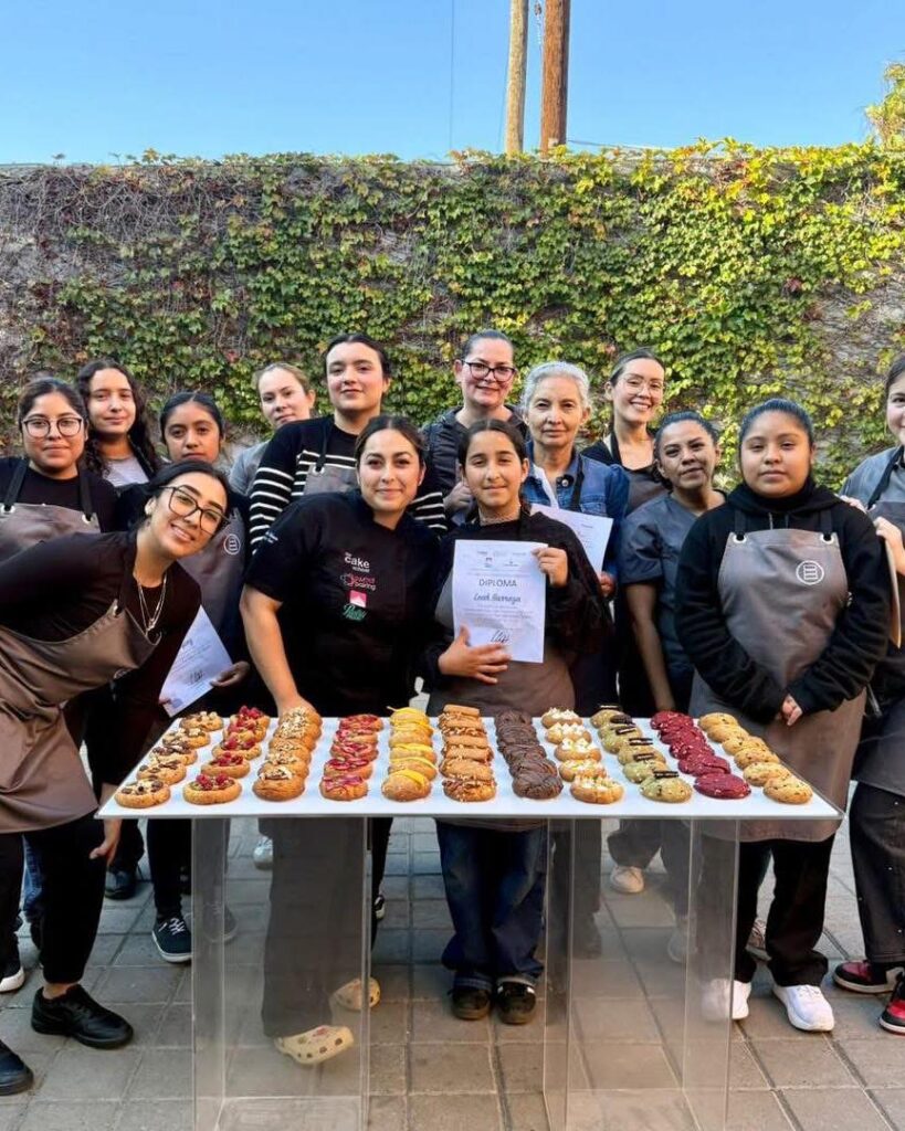 2000 6914f4dd16d82 2000 6914f4dd16d82